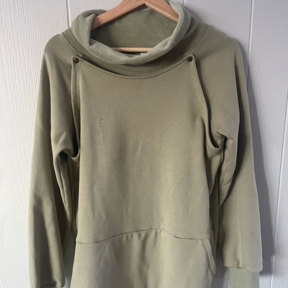 Women's Olive Green Sweater